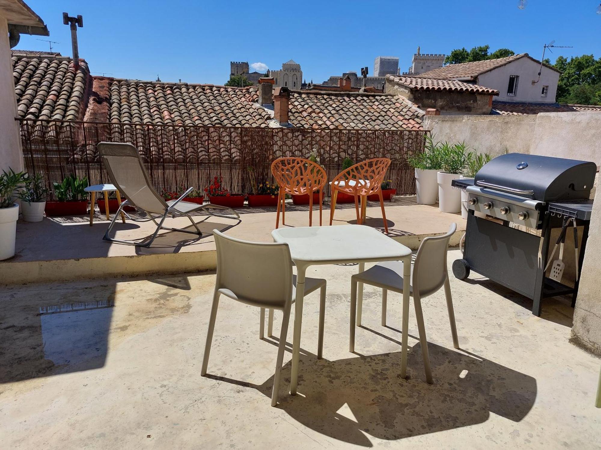 Maison Intra Muros, Terrasses Avec Vue Jaccuzzi Et Garage Avignon Room photo
