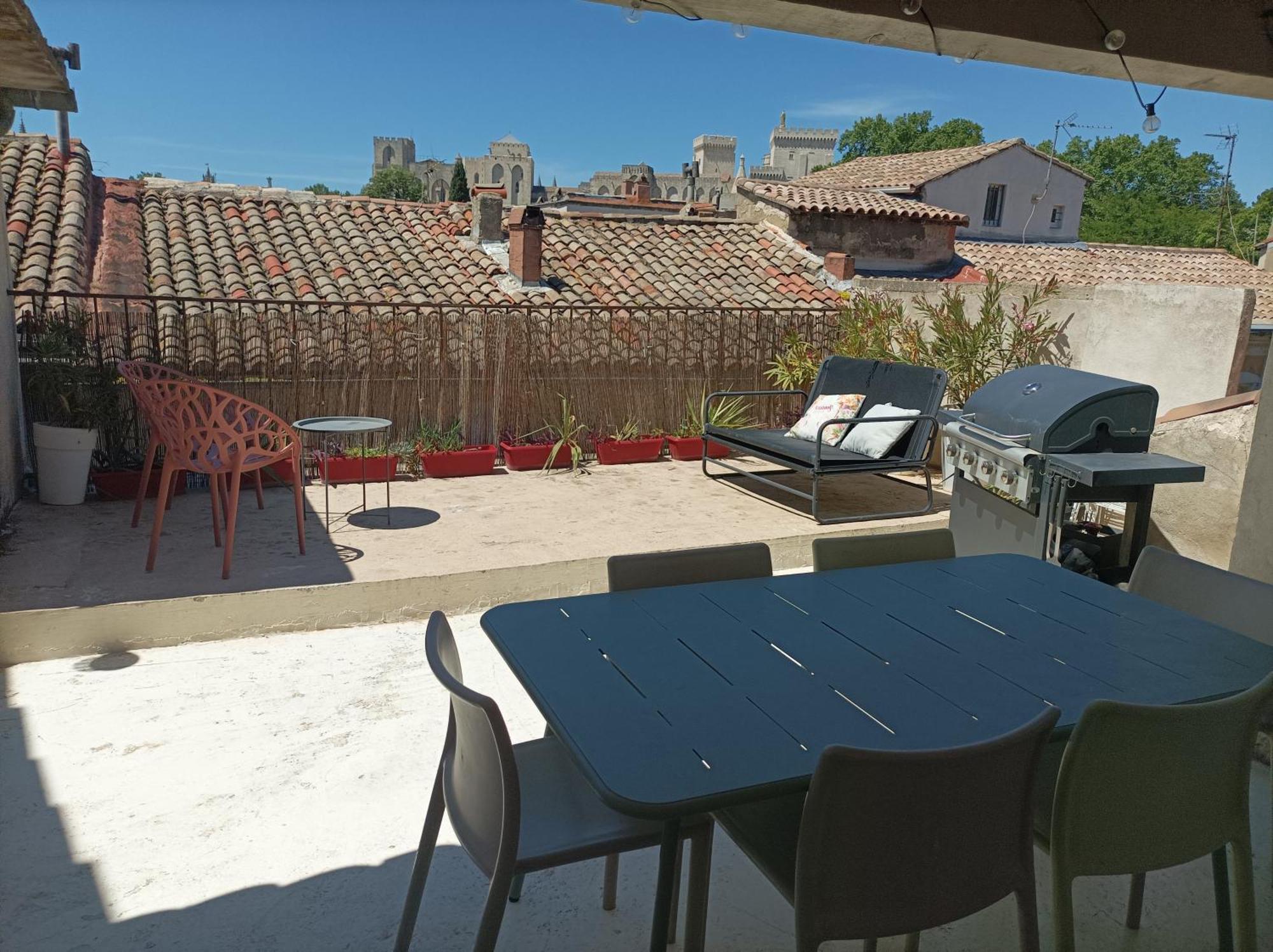 Maison Intra Muros, Terrasses Avec Vue Jaccuzzi Et Garage Avignon Room photo